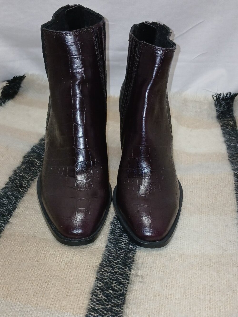 ZARA Croc Embossed Brown Ankle Boots | Size 36